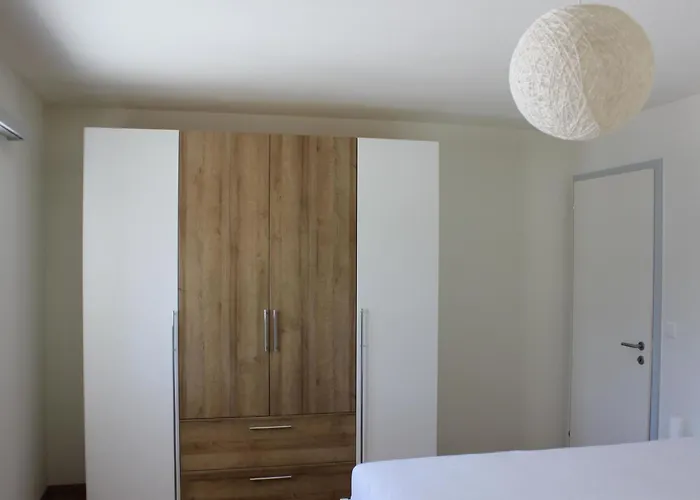 Pardi 3 Simeon By Interhome Lenz